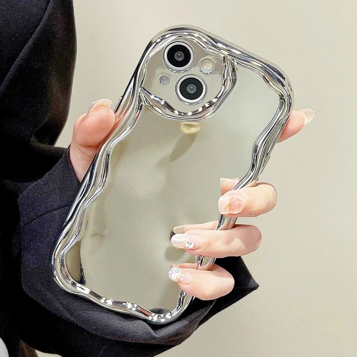 Learn if mirror phone cases are prone to scratching