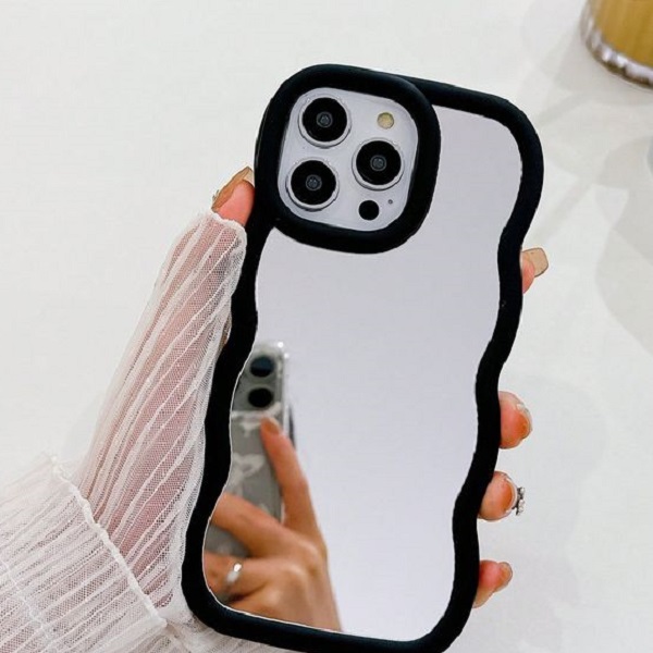 Learn if mirror phone cases are prone to scratching