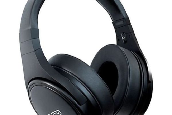 Discover the best headphones for radio stations.