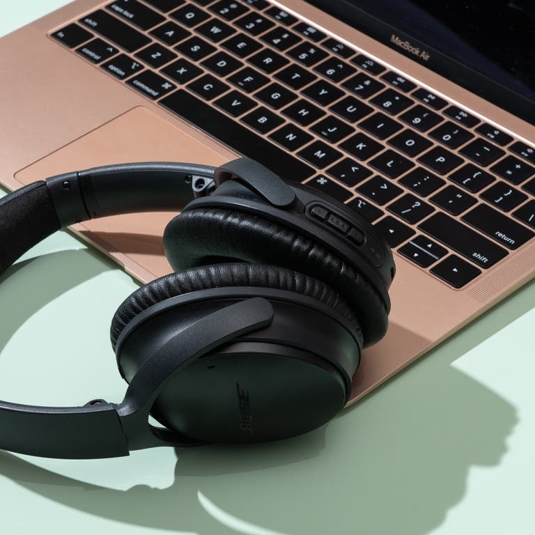 How-to-Pair-Bose-Headphones